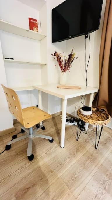 Le Lecourbe - Nid Douillet Au Coeur De Appartement
